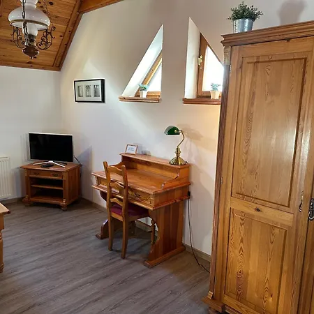 בית הארחה Linhart פודבראדי