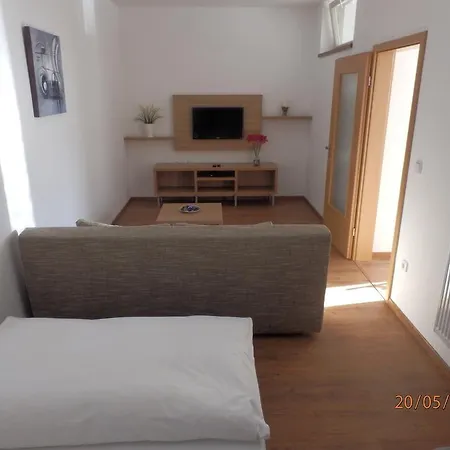 Pensionat Linhart Poděbrady