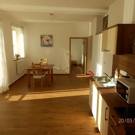 בית הארחה Linhart 3*